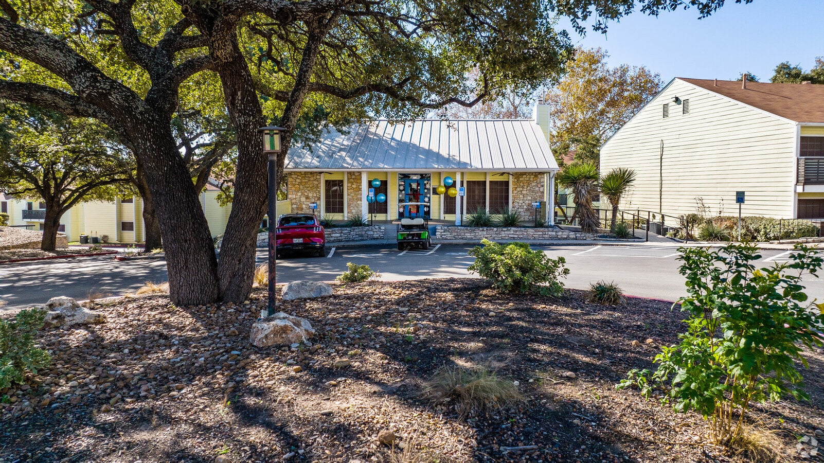 Alt - Torino Villas Apartments