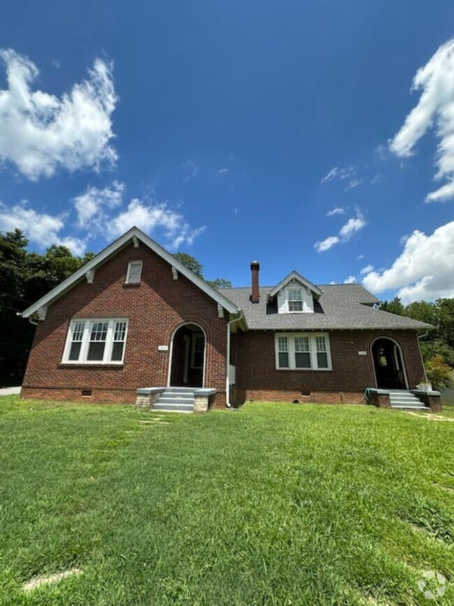 Building Photo - Whitner Unit 724A Rental