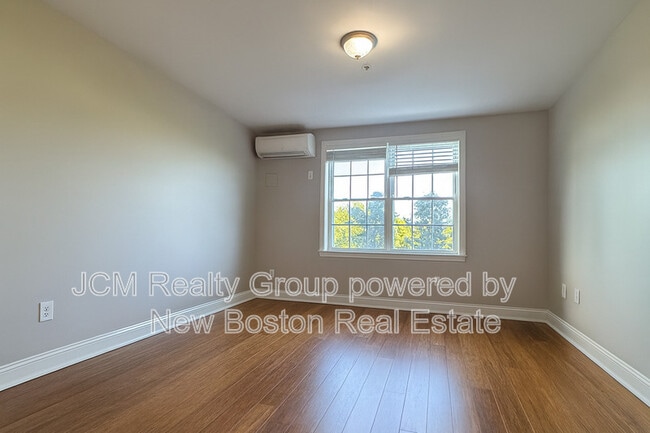 Photo - 6 Needhams Lndg Rd Unidad 209 2nd Floor