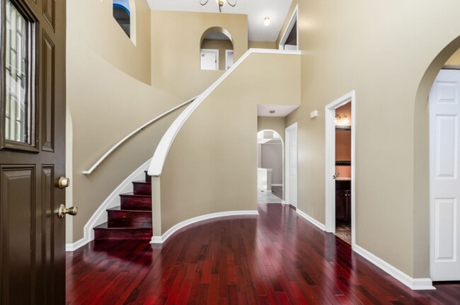 Photo - 3902 River's Run Dr