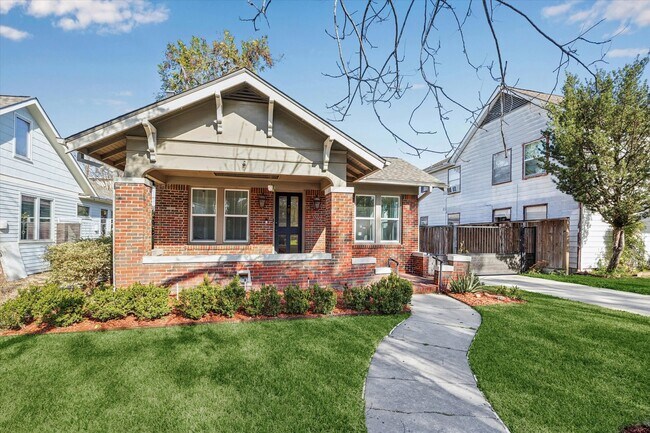 Photo - 1624 Branard St