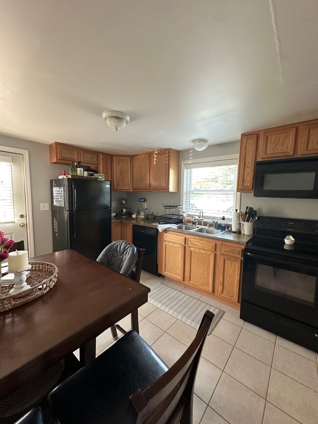 kitchen and dining - 45 Pearl St Unit 45 Pearl Street Apt.#2