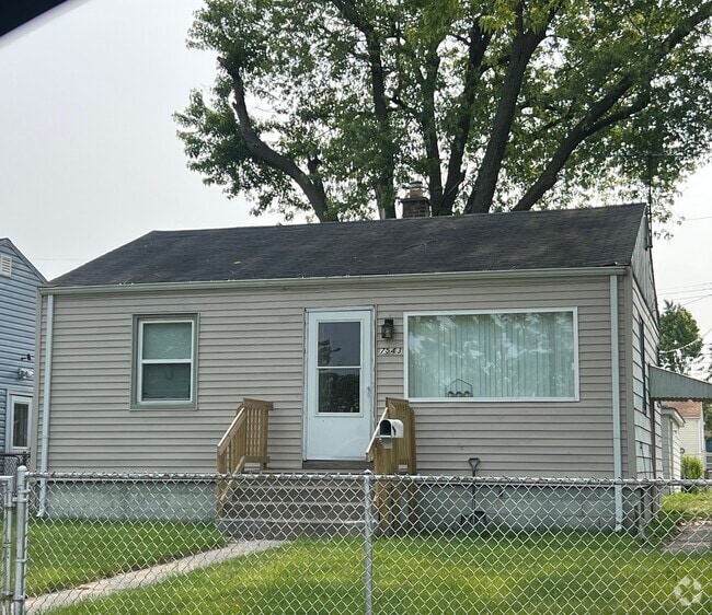 Building Photo - 7543 Linden Ave Rental