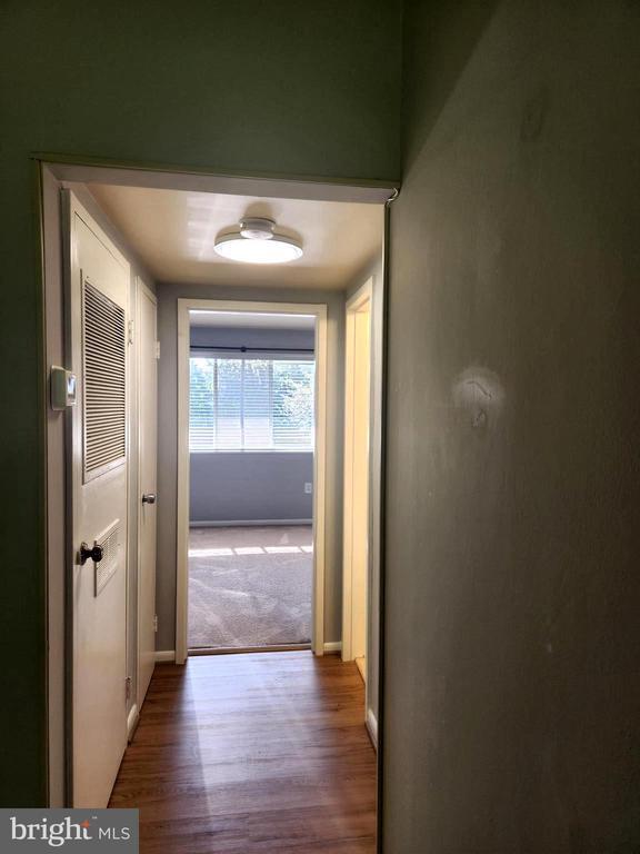 Photo - 10320 ROCKVILLE PIK Unit 401