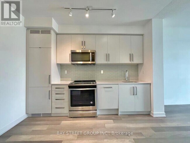 Photo - 5180 Yonge St Unit 2103