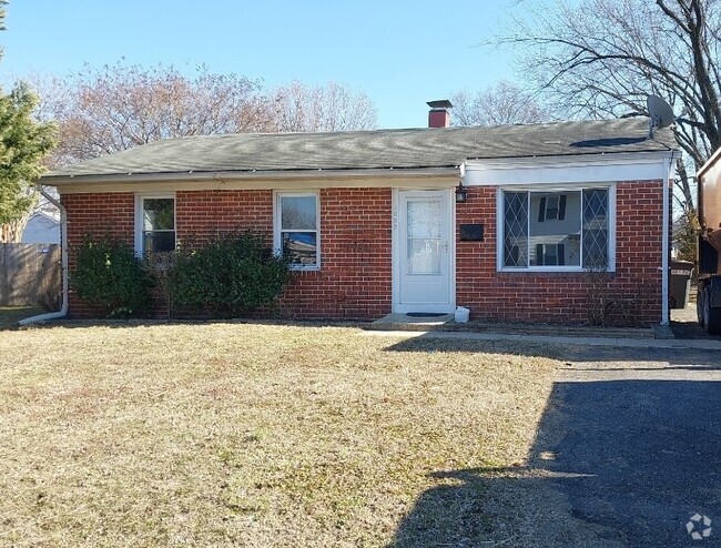 Building Photo - 1025 Dumbarton Rd Rental