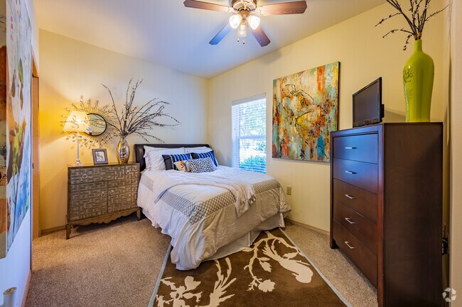 2BA, 2BR - Bedroom