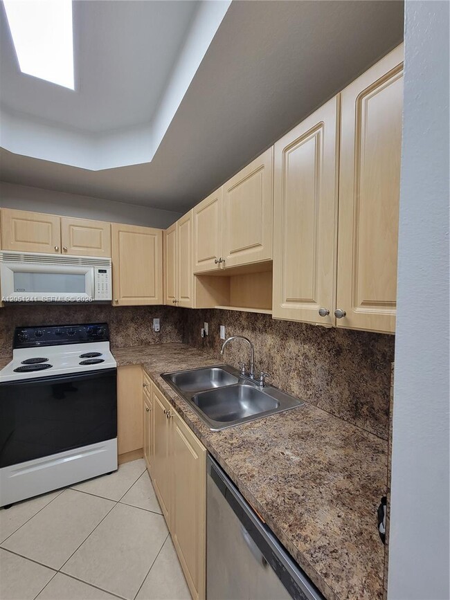 Photo - 2335 Mariner Ct