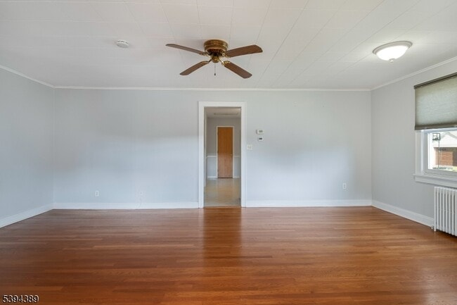 Photo - 111 W Shore Rd