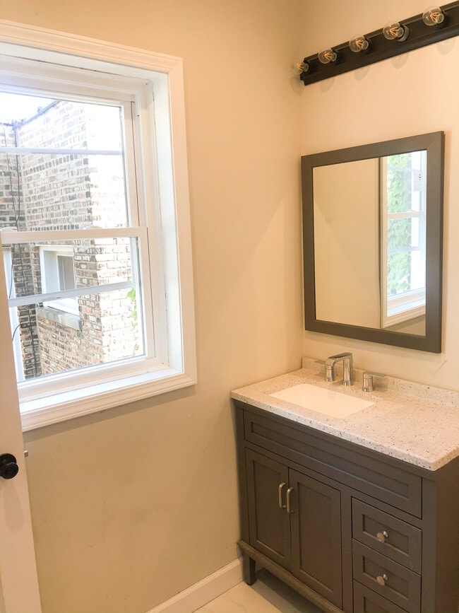 Photo - 7845 S Kingston Ave Unit 3