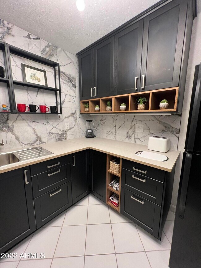 Photo - 5110 N 31st Way Unit 315