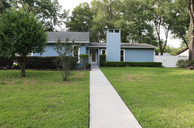 Building Photo - 8108 SW 56th Ave Rental