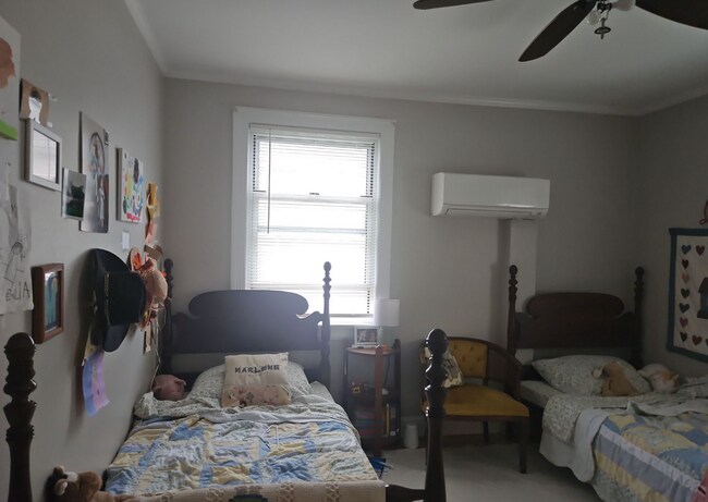 Photo - 1665 Valley Rd