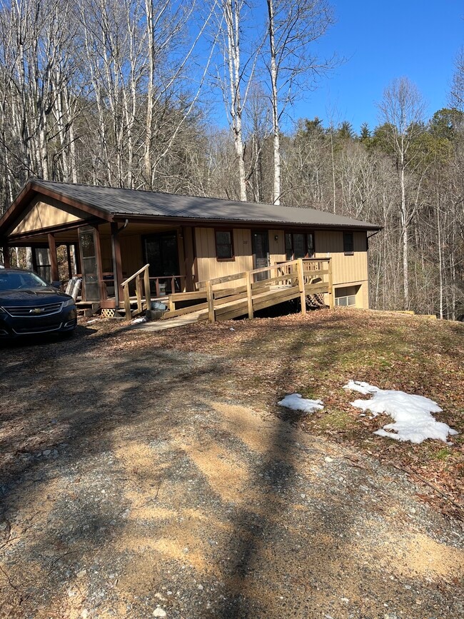 Photo - 267 Bryson Rd