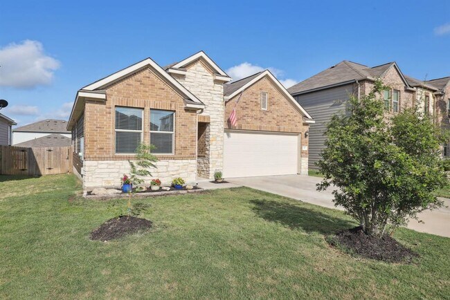 Photo - 177 Flexus Ln