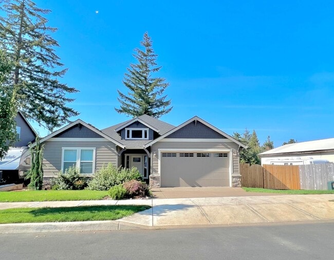 Building Photo - 3 BED+OFFICE/DEN!! STUNNING FLOOR PLAN, HIGH END FINISHES, END LOT!