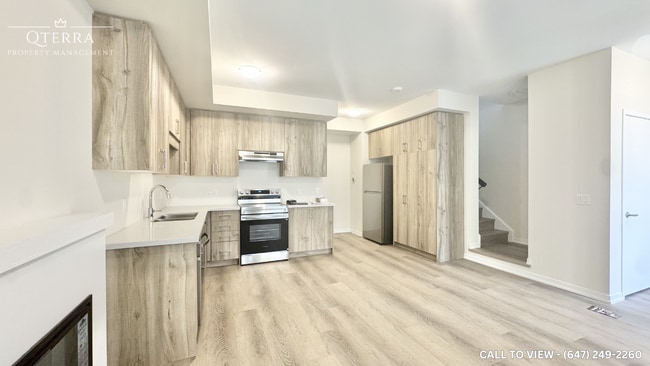 Photo - 47 Cleveland Cmn