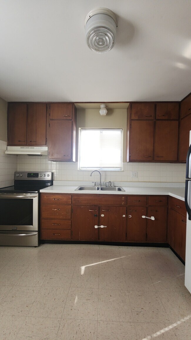 Photo - 5025 S Walcott St