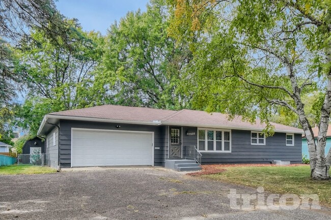 Photo - 7025 Grimes Ave N