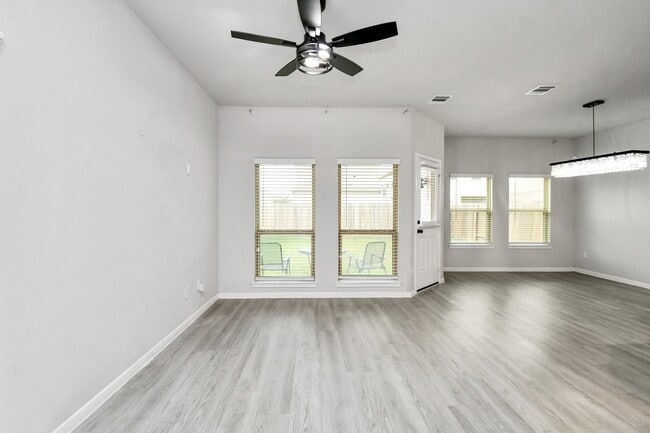 Photo - 13426 Merryville Harrogate Ln