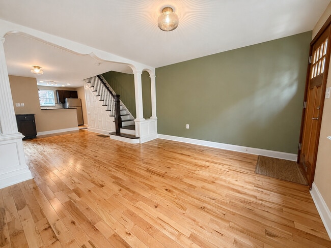 Photo - 1629 S Jessup St