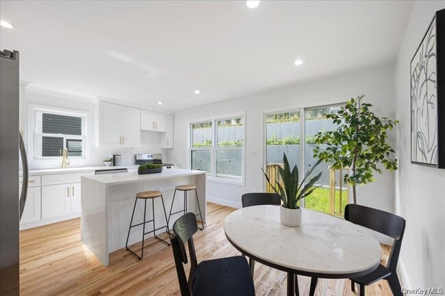 Photo - 89 Thurton Pl