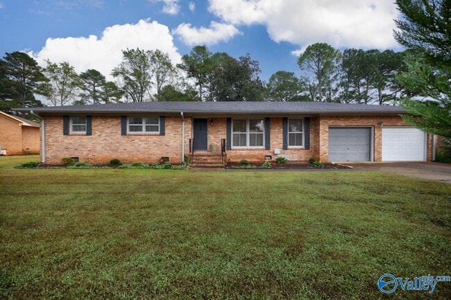 Photo - 2105 Shannonhouse Rd SW