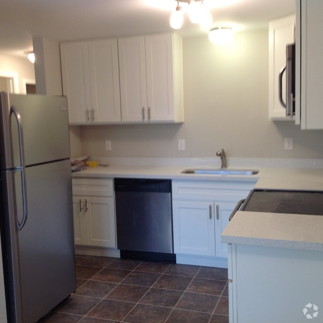 Building Photo - 122 169th St E Rental