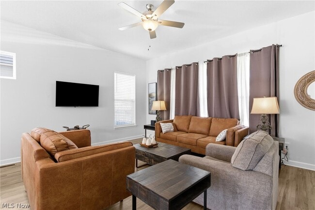 Photo - 2256 E 100th St