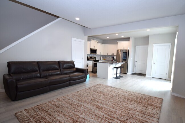 Photo - 1640 S 29th Blvd