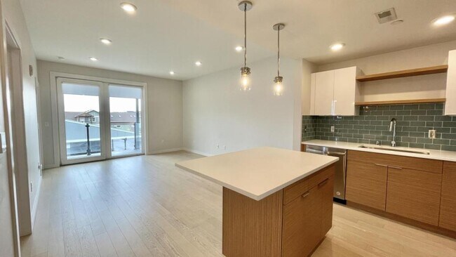 Photo - 476 Enterprise Blvd Unit 216