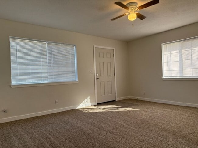 Photo - OWN920 Unit 110 9TH AVE