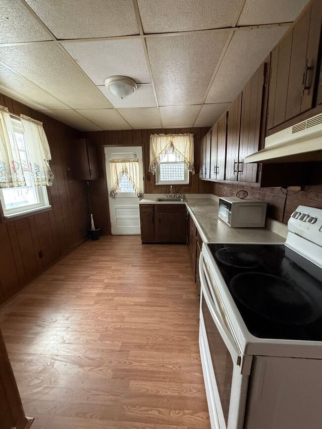 Photo - 4 bedroom home