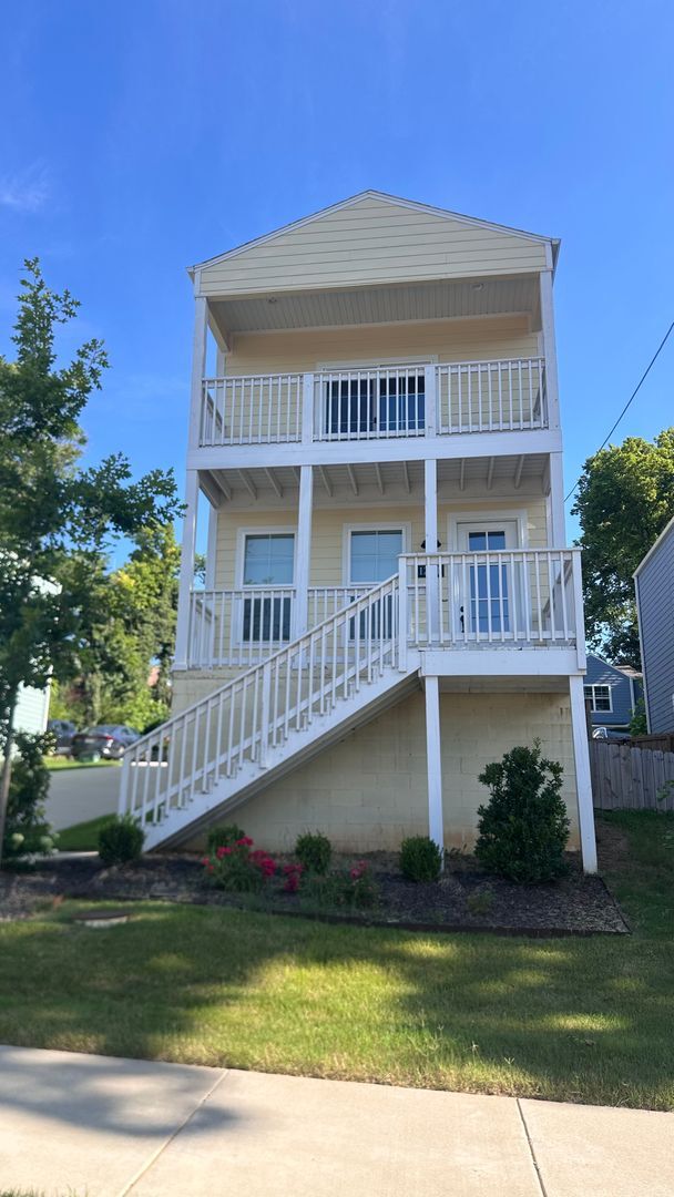 Building Photo - 3 Bedroom House in central Fayetteville