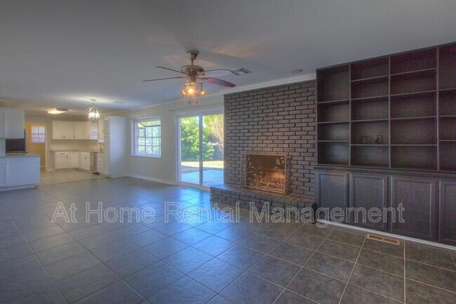 Photo - 6635 E 54th St