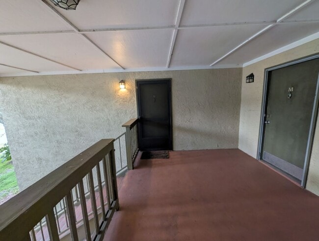 3550 Sable Palm Ln