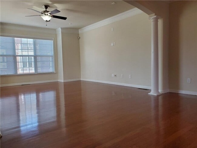Photo - 11025 Brunson Dr