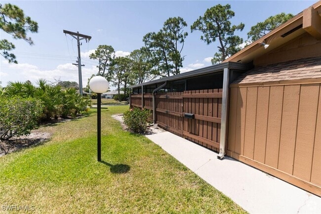 Building Photo - 5620 Foxlake Dr Rental