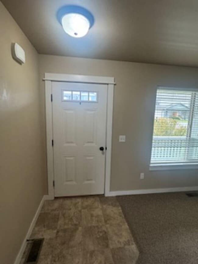 Photo - 152 Covey Ct Unit 1