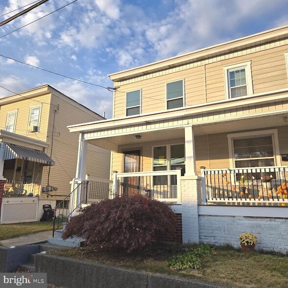 Photo - 1247 Maple St Townhome