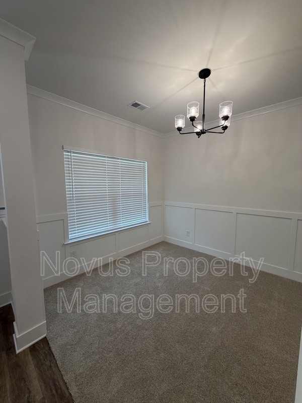 Photo - 205 Laney Dr