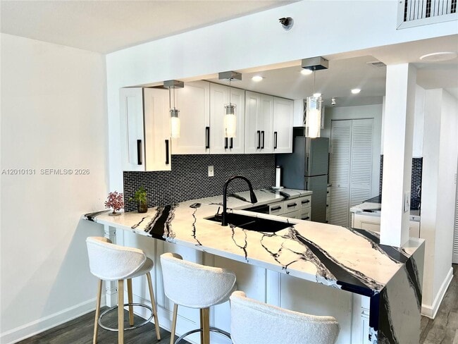 Photo - 1717 N Bayshore Dr Unit A-3039