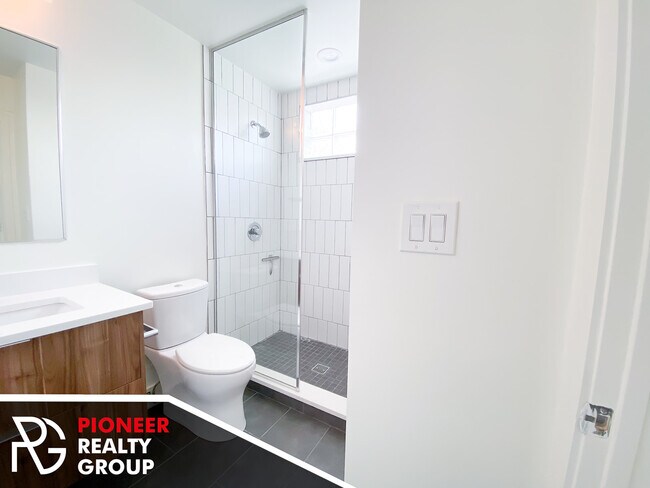 Photo - 1014 W Grace St Unit 944F201