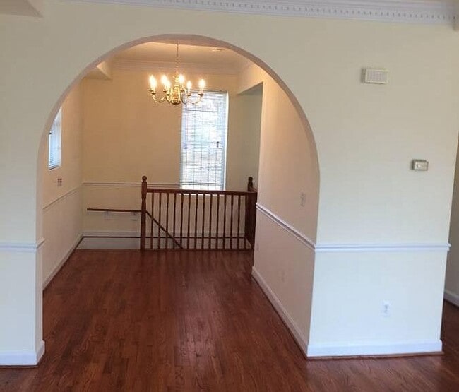 Photo - 787 Fairmont St NW