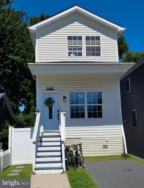 Building Photo - 3632 7th St Rental