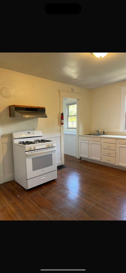 Photo - 396 Whalley Ave Apartments Unit 1R