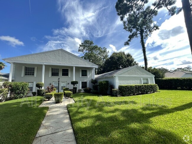 Building Photo - 5348 Saddlebrook Way Unit 3 Rental