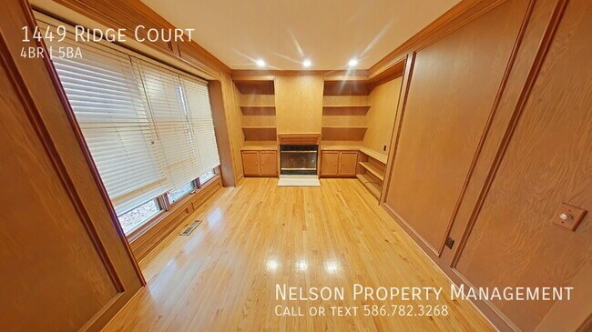 Photo - 1449 Ridge Ct