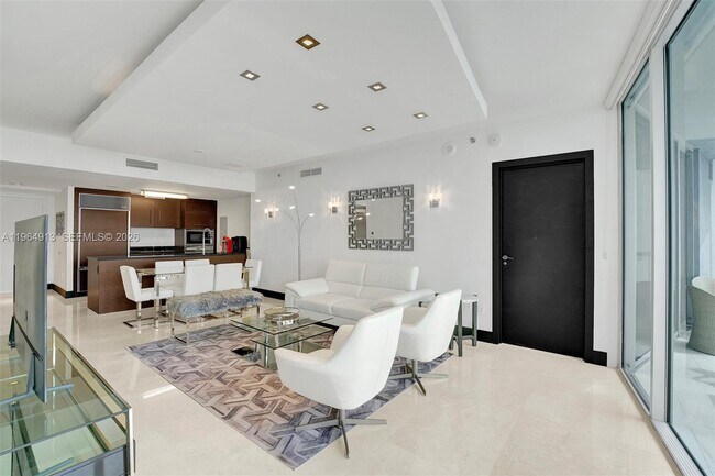Photo - 465 Brickell Ave Unit 1905