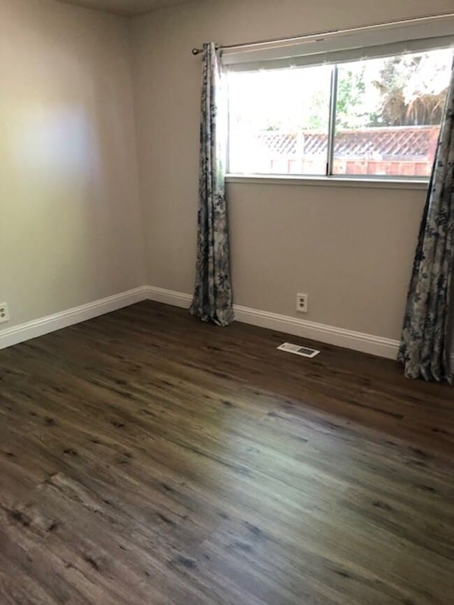 Photo - Single Story Home in a Desirable Neighborhood